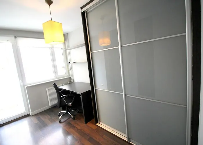 Happy Old Town Апартаменты Вроцлав