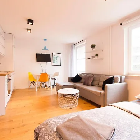 Apartment Happy Old Town *