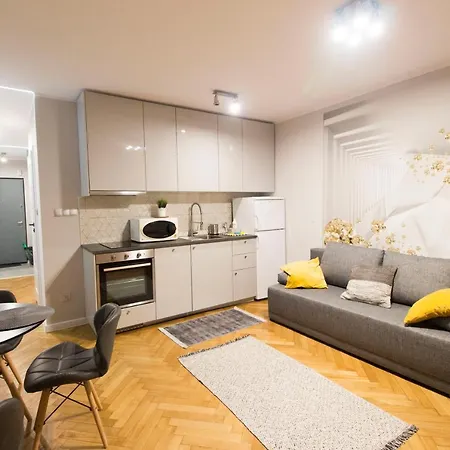 Happy Old Town Apartament *