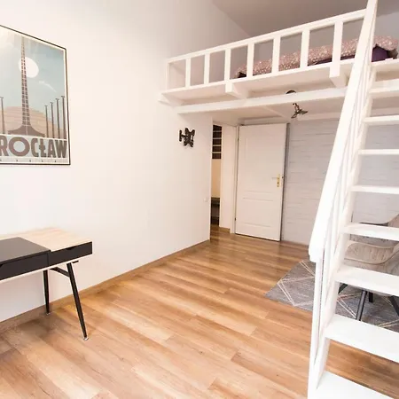 Happy Old Town Apartamento