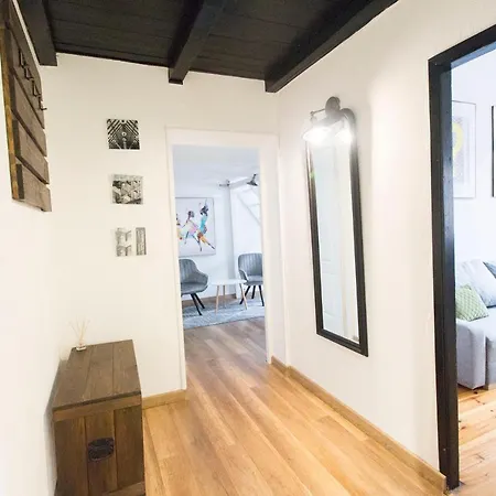 Happy Old Town Apartamento