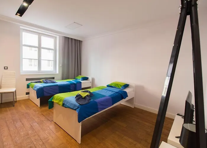 Happy Old Town Apartment *