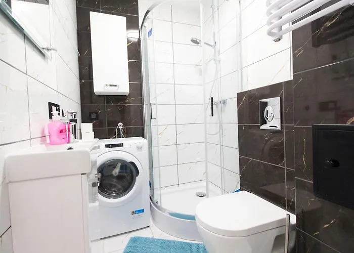 Happy Old Town Apartment *